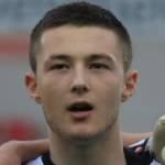 https://img.833zhibooo.com.cn/img/football/player/23884d5e5e6d0f1624934934e7256d82.png